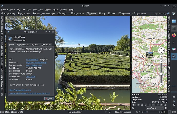 digiKam showing previews of photos in a collection.